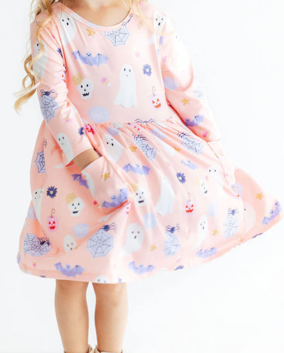 Spooky Sweetheart Sleeve Pocket Twirl Dress