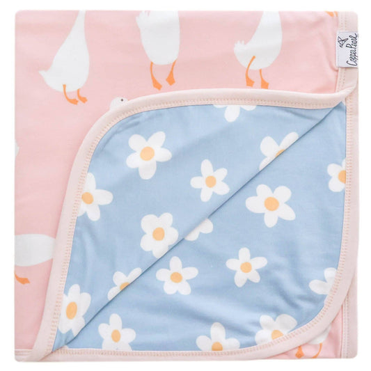 Three-Layer Quilt - Goosie