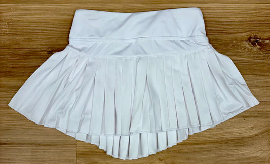 Mini Pleated Skort in Solid White