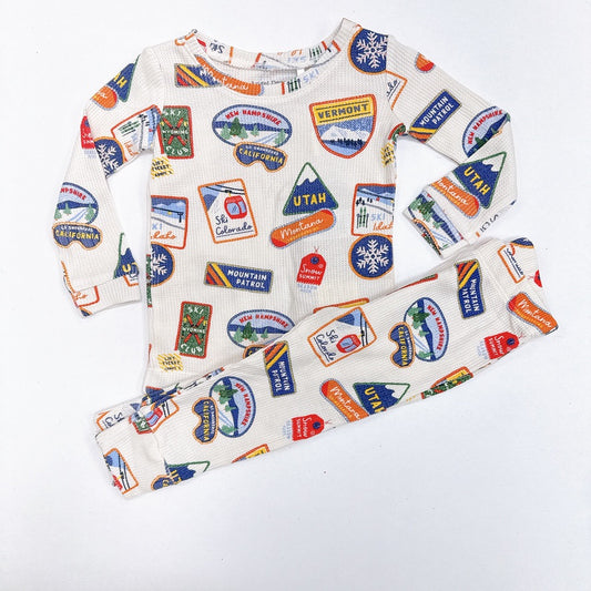 Vintage State Snow Sports Patches Loungewear Set