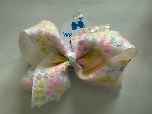 King seq tulle bow with flowers