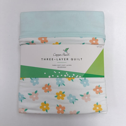 Daisy 3-Layer Stretchy Quilt