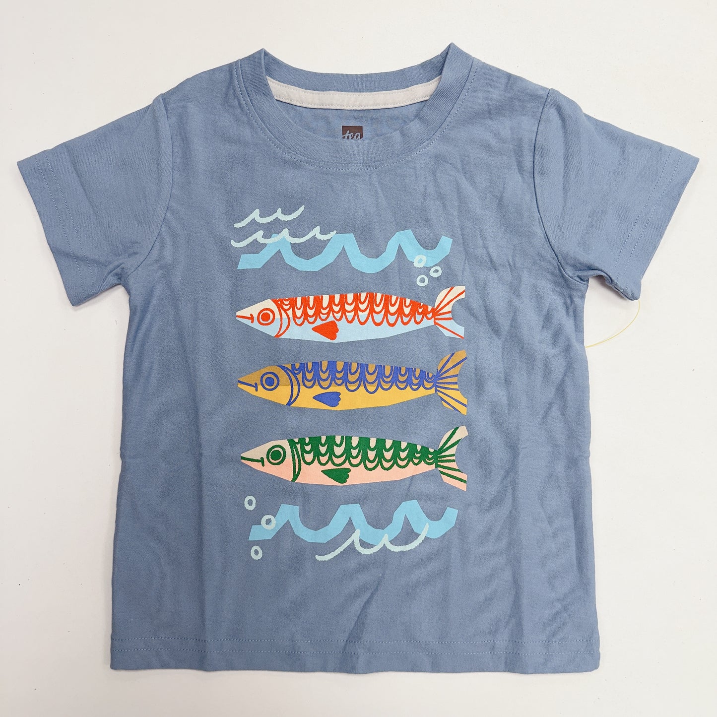 Sardinas del Sur Graphic Tee